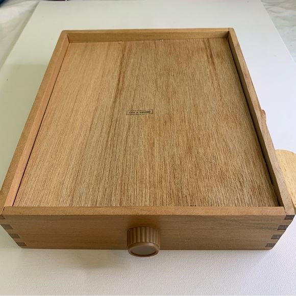 Labyrinth Wooden Tilting Puzzle Maze Game Cardinal #189 Premiere Edition no Ball - Picture 10 of 16